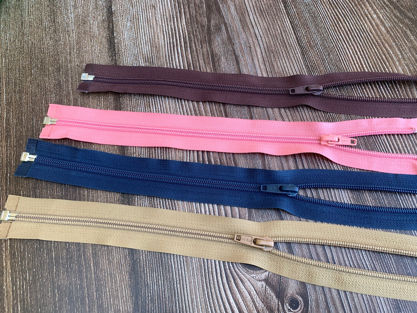 Size 5 nylon zips, 30-35cm, clearance sale GS