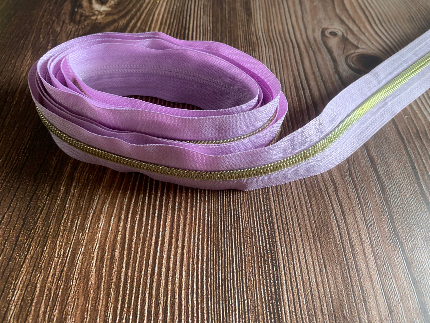 Gold color - size 5 zipper tapes