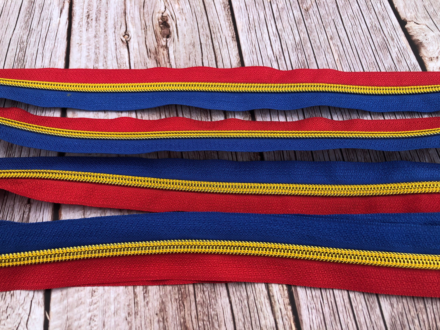 Gold color - size 5 zipper tapes
