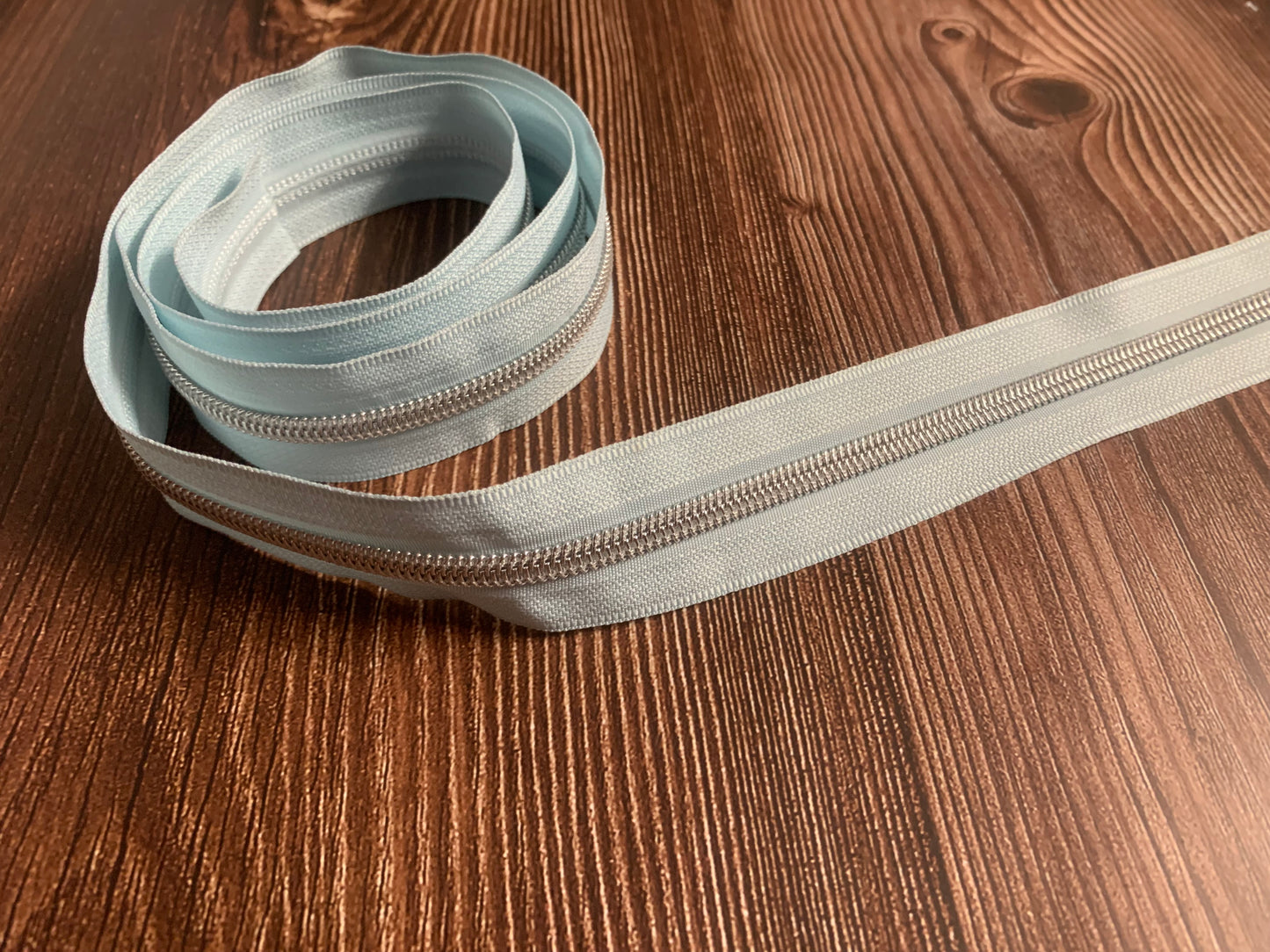 Silver teeth size 5 zipper tapes
