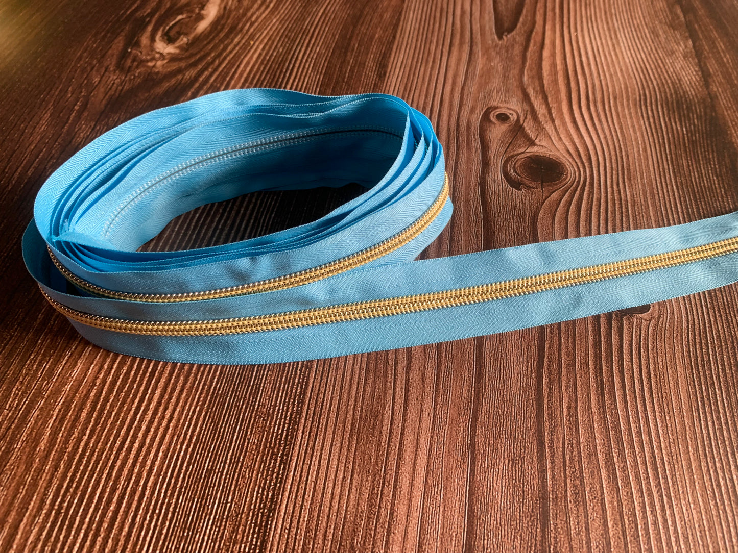Gold color - size 5 zipper tapes