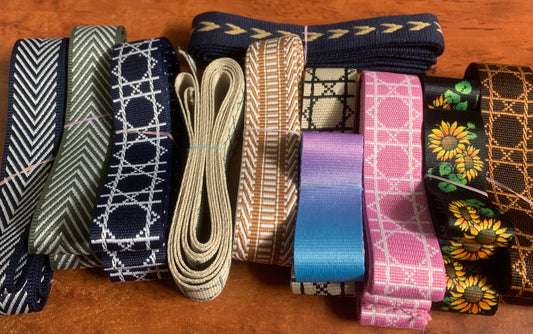 Clearance webbing packs. 2.5cm/1inch and 3.8cm/1.5inch webbing. Printed and plain straps