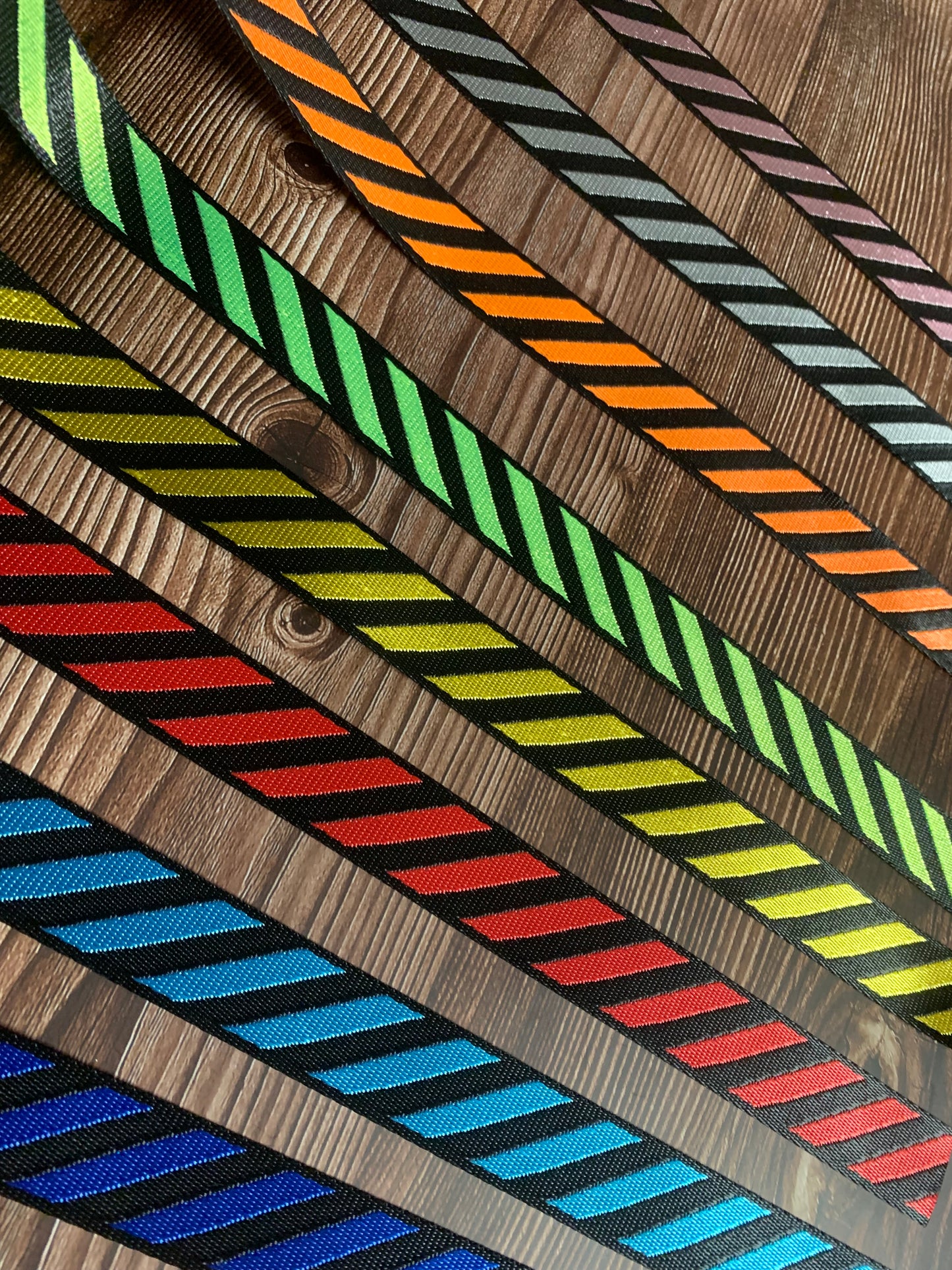2.5cm/1 inch striped webbing