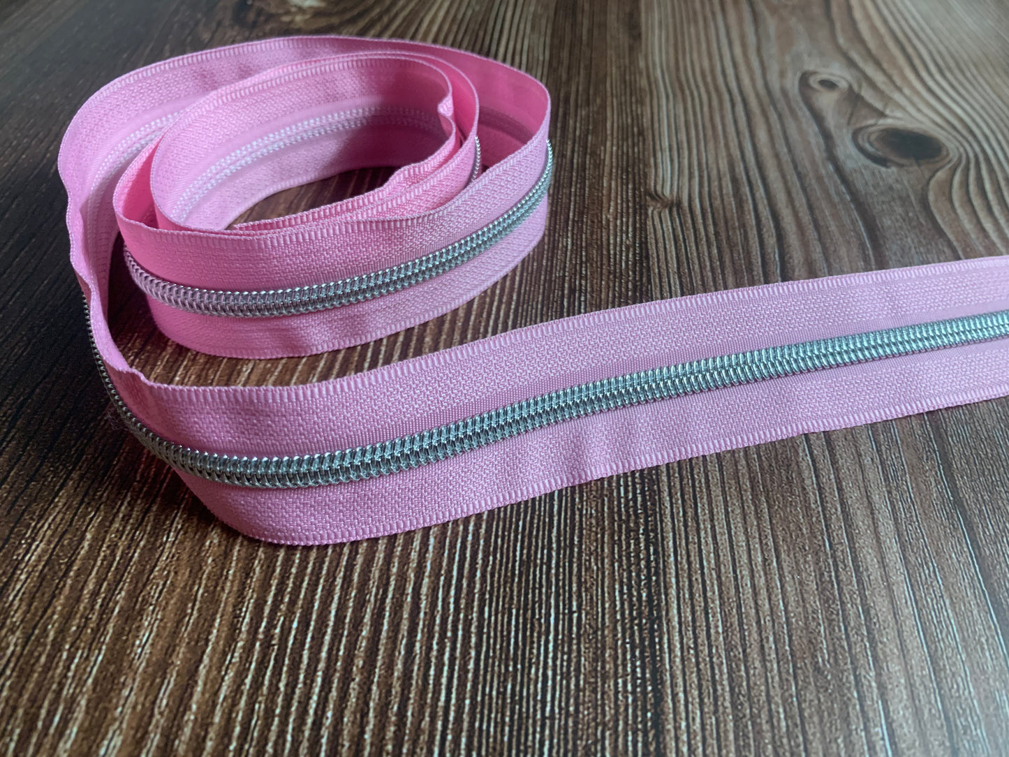 Silver teeth size 5 zipper tapes