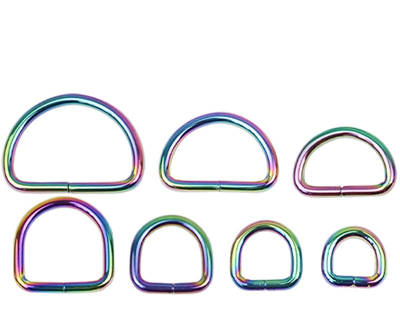 D rings in various colors and sizes