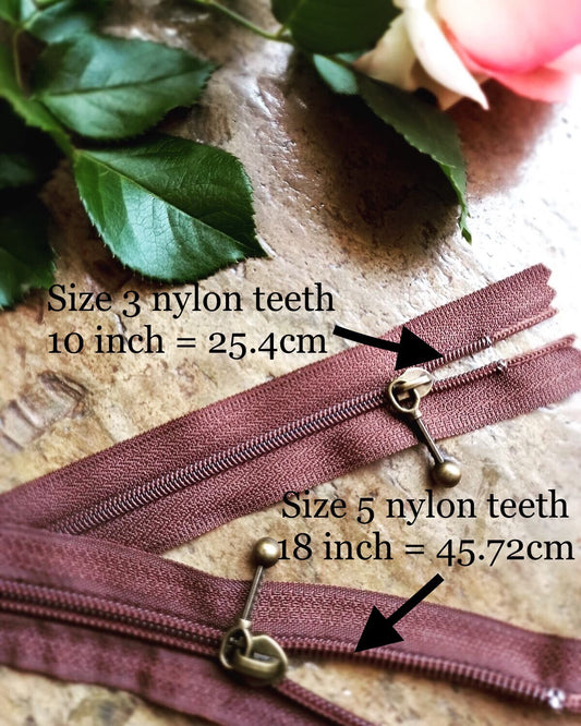 Size 3 & 5 zips with slider G4B