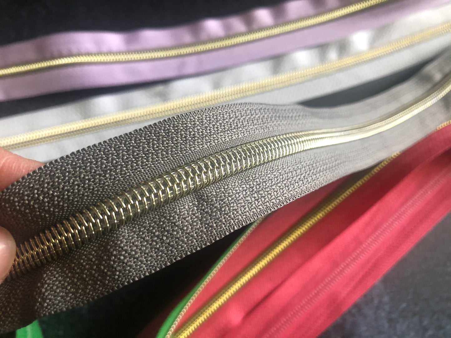 Light gold color teeth size 5 zipper tapes, cut to length zipper tapes, zipper tapes for bags, zipper tape by the metre