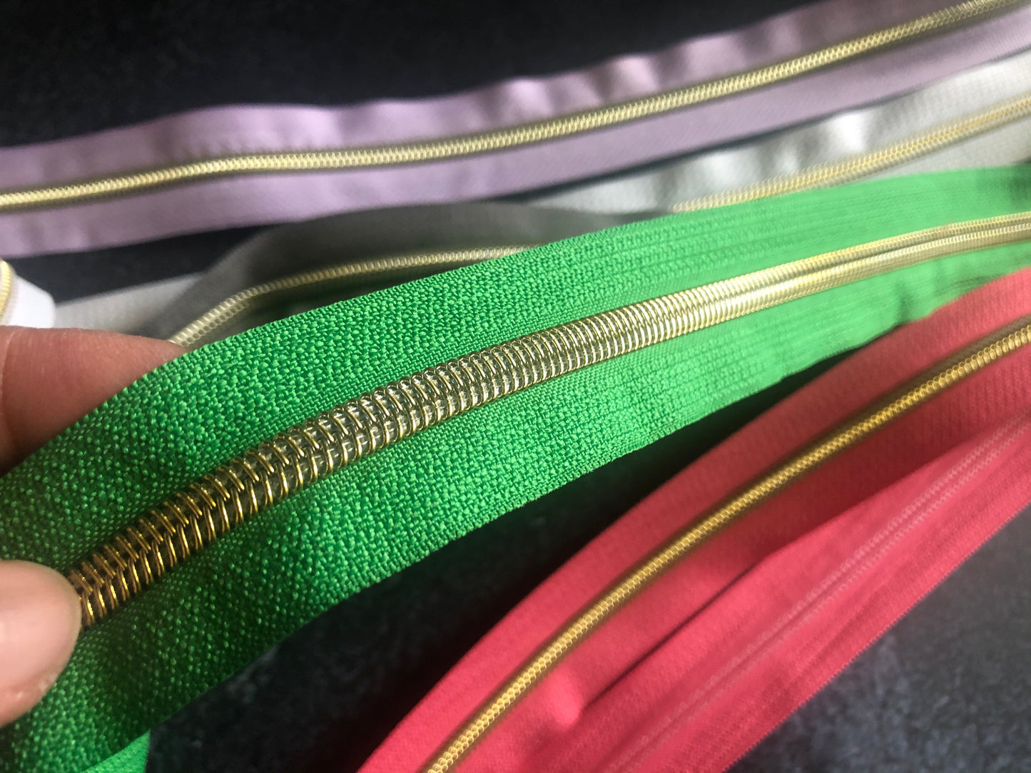 Light gold color teeth size 5 zipper tapes, cut to length zipper tapes, zipper tapes for bags, zipper tape by the metre
