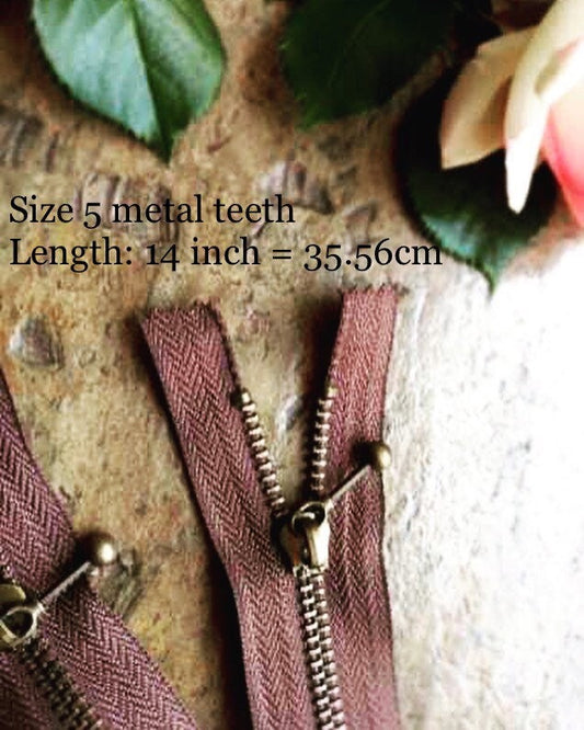 Size 5 Metal teeth zips with zipper slider G4B