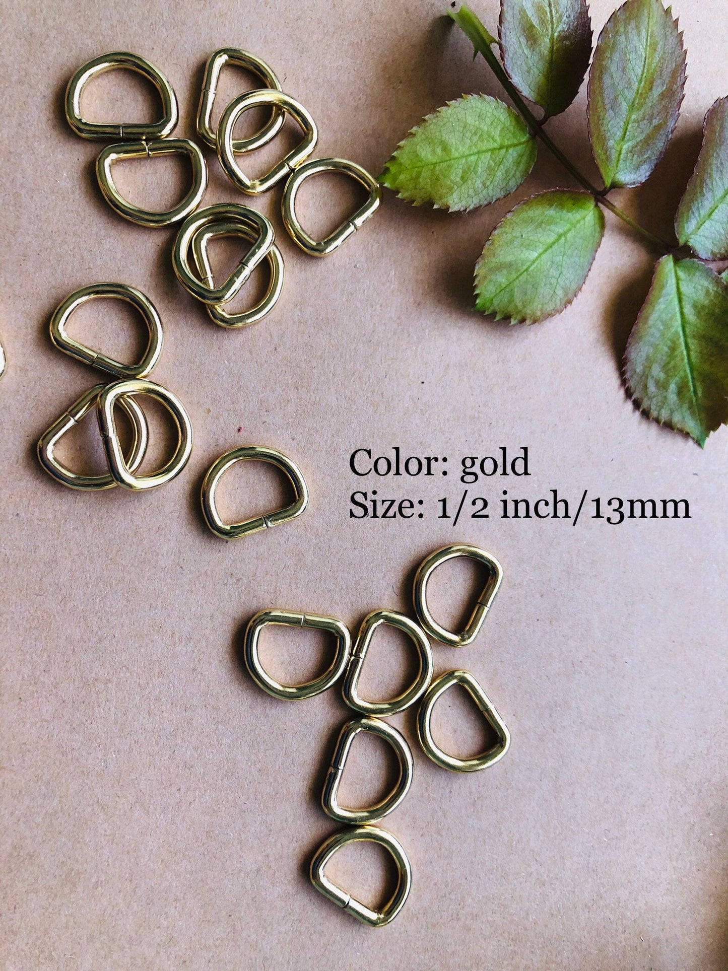 D rings in various colors and sizes