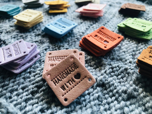 Square labels for handmade goods G2