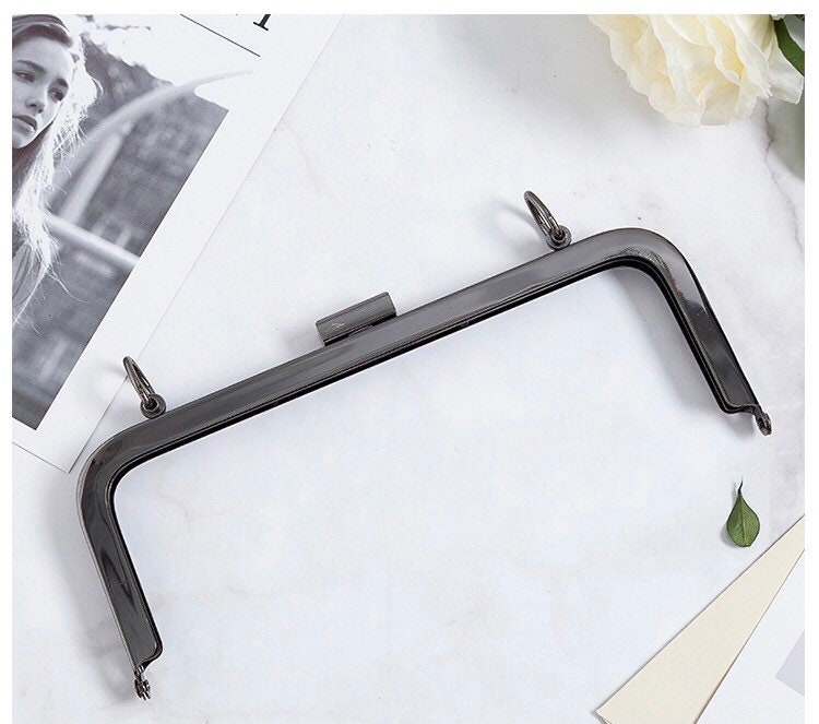 20.5cm Metal kiss lock frames A3B