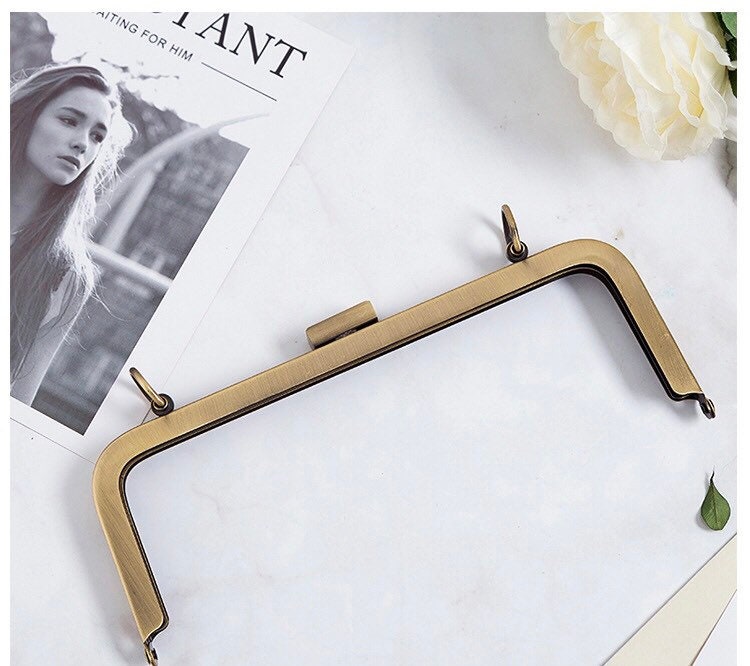 20.5cm Metal kiss lock frames A3B