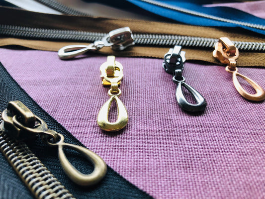 Teardrop metal zipper pulls A3bl