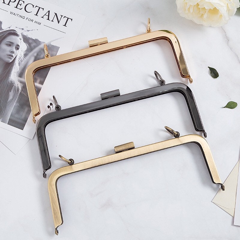 20.5cm Metal kiss lock frames A3B