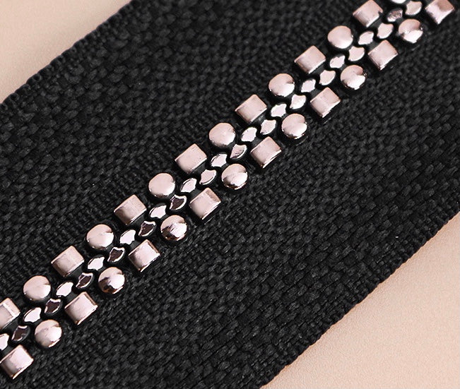 Size 5 rose gold color zippers, zips for jackets, hoodies and bags
