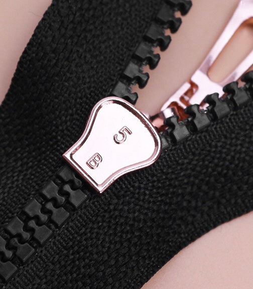Size 5 rose gold color zippers, zips for jackets, hoodies and bags