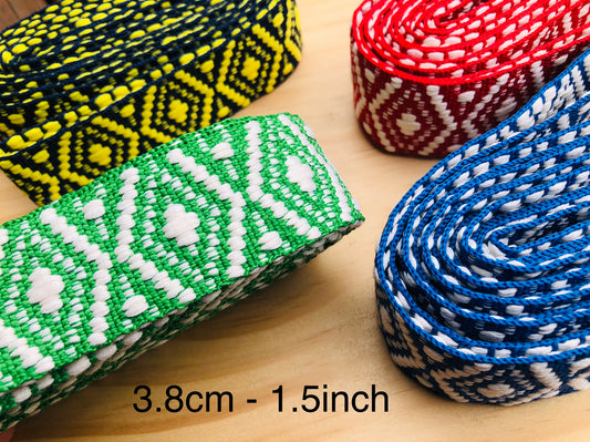 3.8cm patterned webbing, 1.5 inch strapping A3