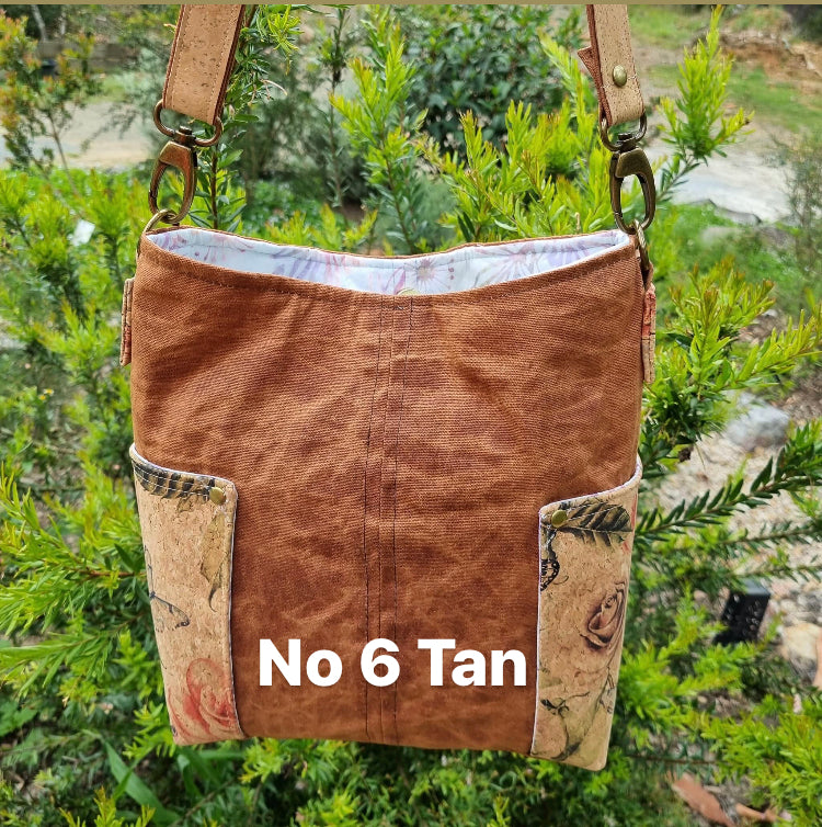 Soft waxed canvas with standard finish F2