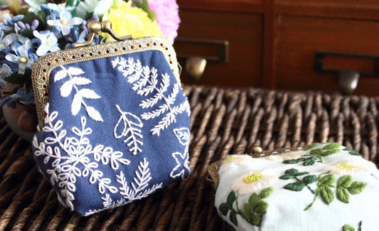 Embroidery kiss lock coin purse kits, embroidery and bag making kits for beginners G1-2