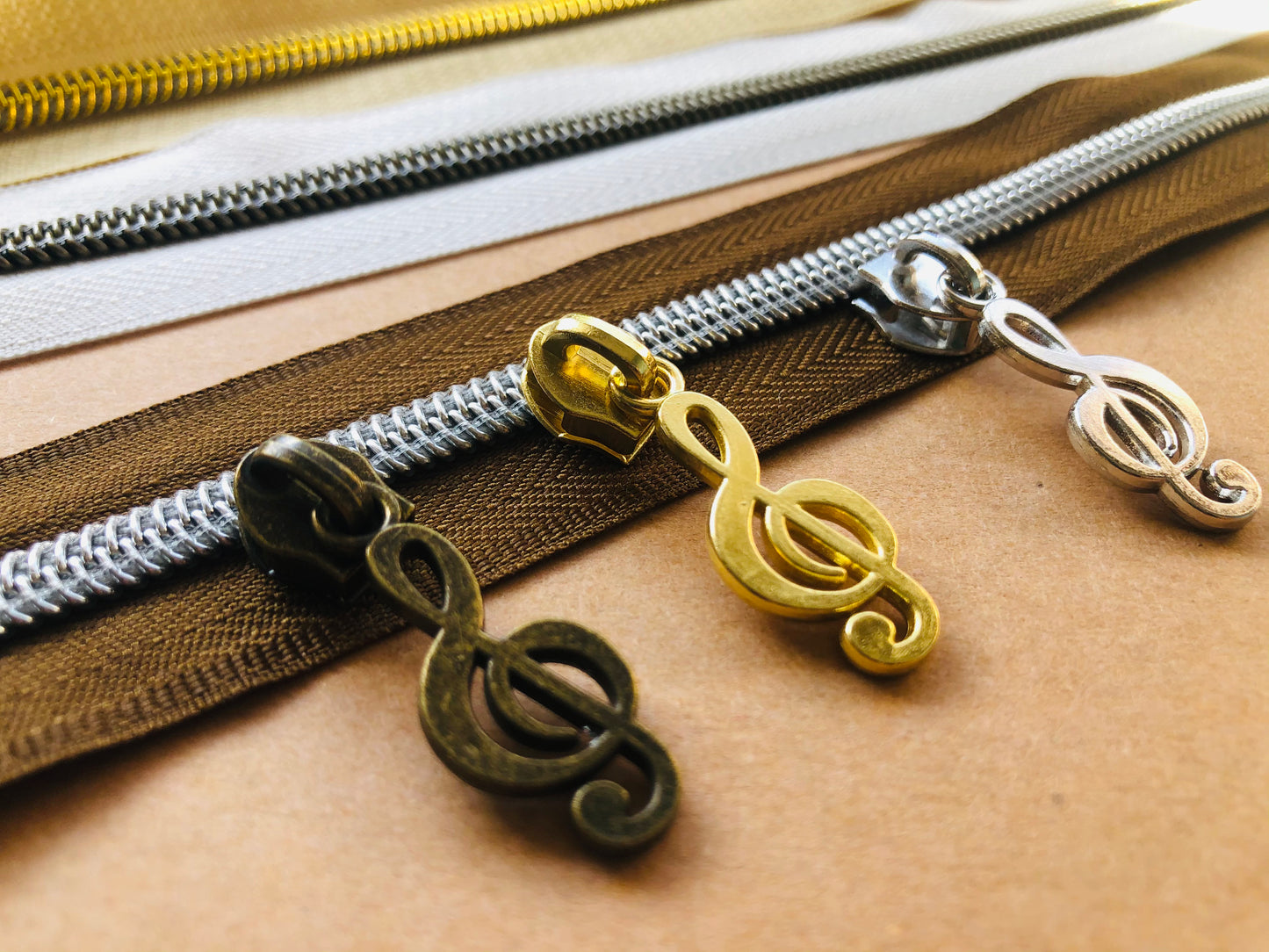 Music note zipper pulls, Size 5 zipper pulls for nylon zipper tapes, zipper pulls in antique brass, sliver, gold, rose gold, gun metal