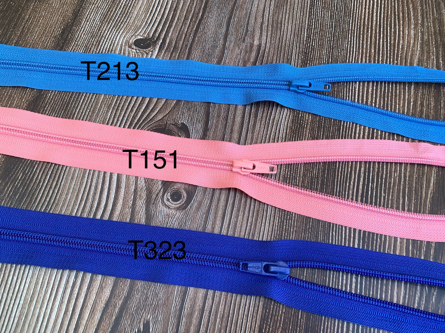 Pack of 25 - Size 5 nylon zips, 40-45.5cm, clearance sale GS