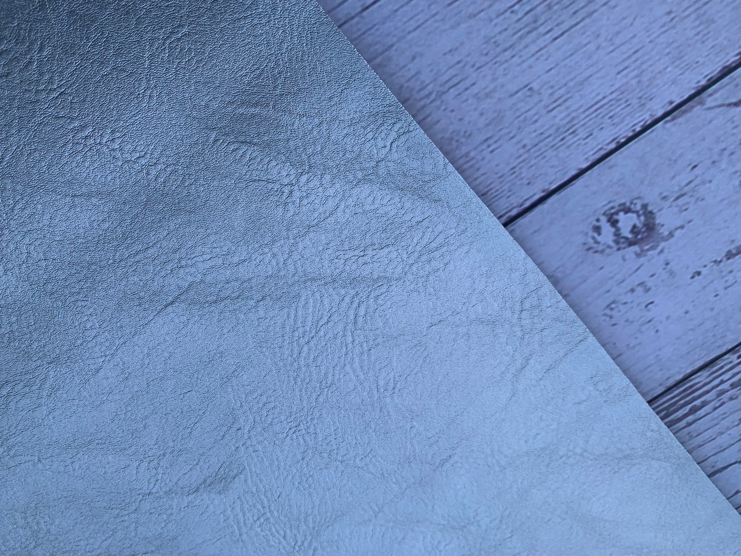 Metallic faux leather - E6