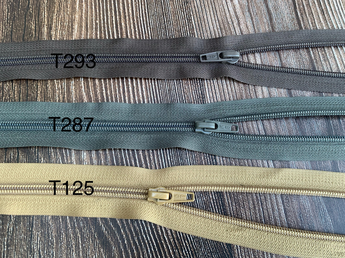 Pack of 25 - Size 5 nylon zips, 80-85 cm, clearance sale GS