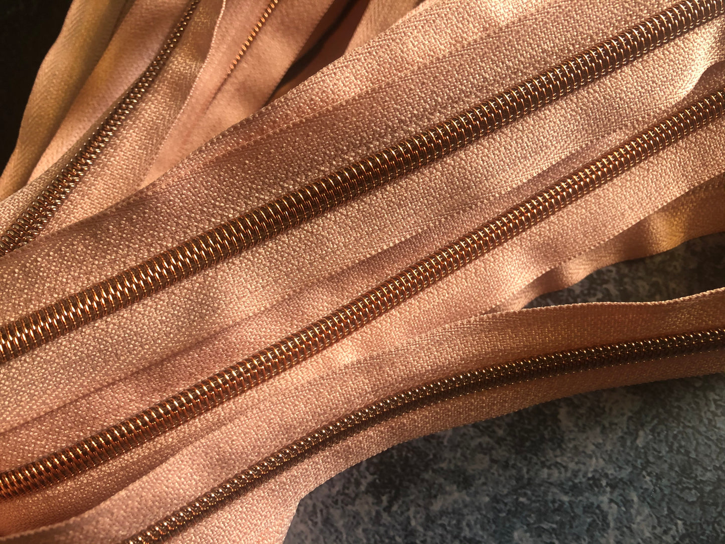 Rose gold teeth size 5 zipper tapes, coil zipper tapes, nylon zipper tapes by the metre