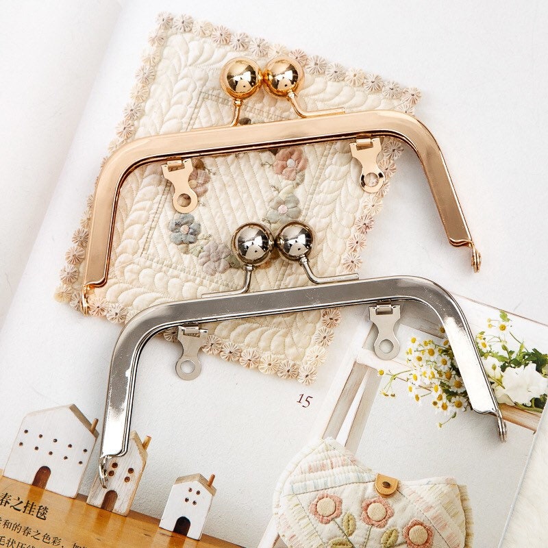 14cm kiss lock frames with optional chain straps, square metal purse frames, gold clutch locks, silver purse frames