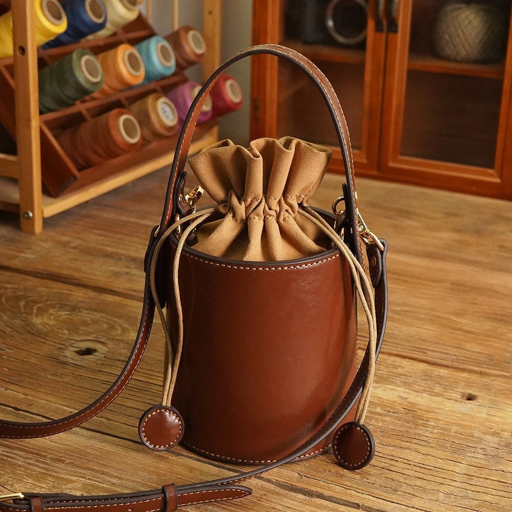 Leather bucket bag, leather bag DIY kit, vintage style crossbody bag, leather purse, handmade present for her, 2016