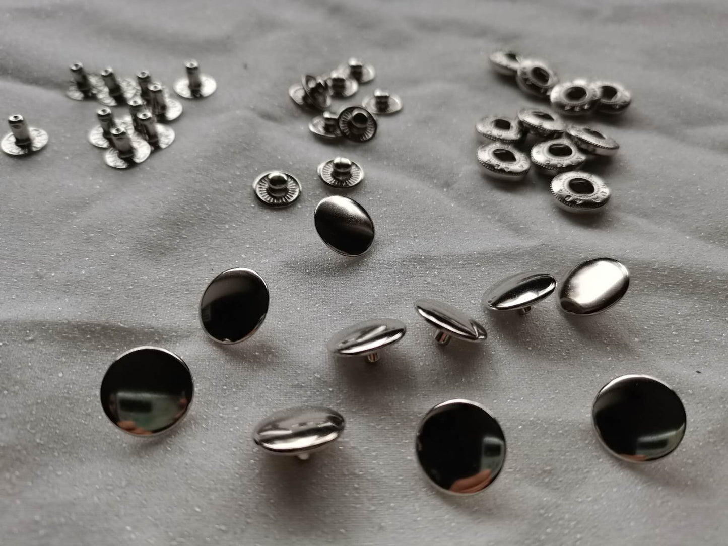 10 sets of heavy duty snap buttons, metal snaps, metal buttons, metal clasps for bags, jackets, snap button setting tool