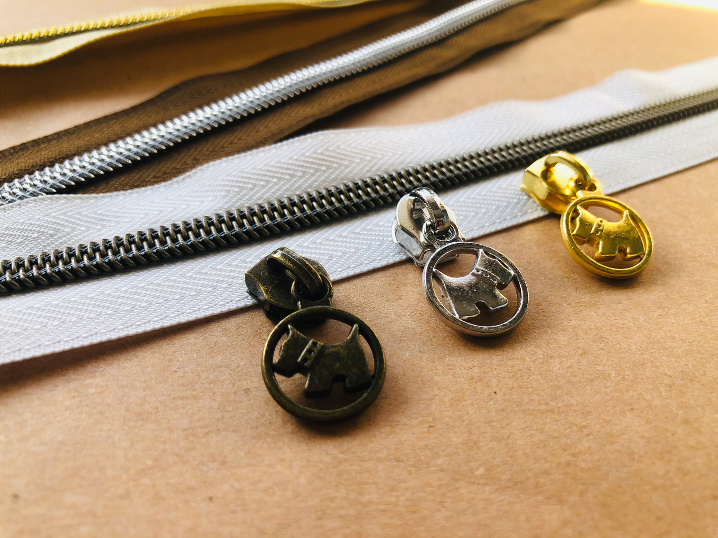 Puppy zipper pulls, Size 5 zipper pulls for nylon zipper tapes, zipper pulls in antique brass, sliver, gold, rose gold, gun metal